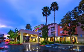 Oakland Airport Courtyard Marriott